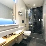 מלון Express - By Ihg