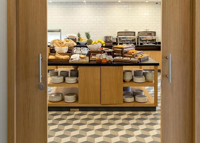 Express - By Ihg Lubiana