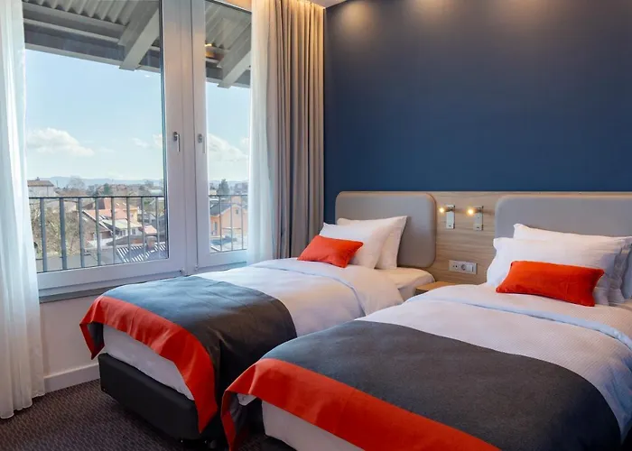 Express - By Ihg 3* Lubiana