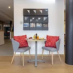 Express - By Ihg Szálloda Ljubljana