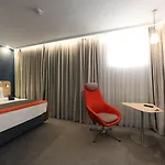 Express - By Ihg 3*
